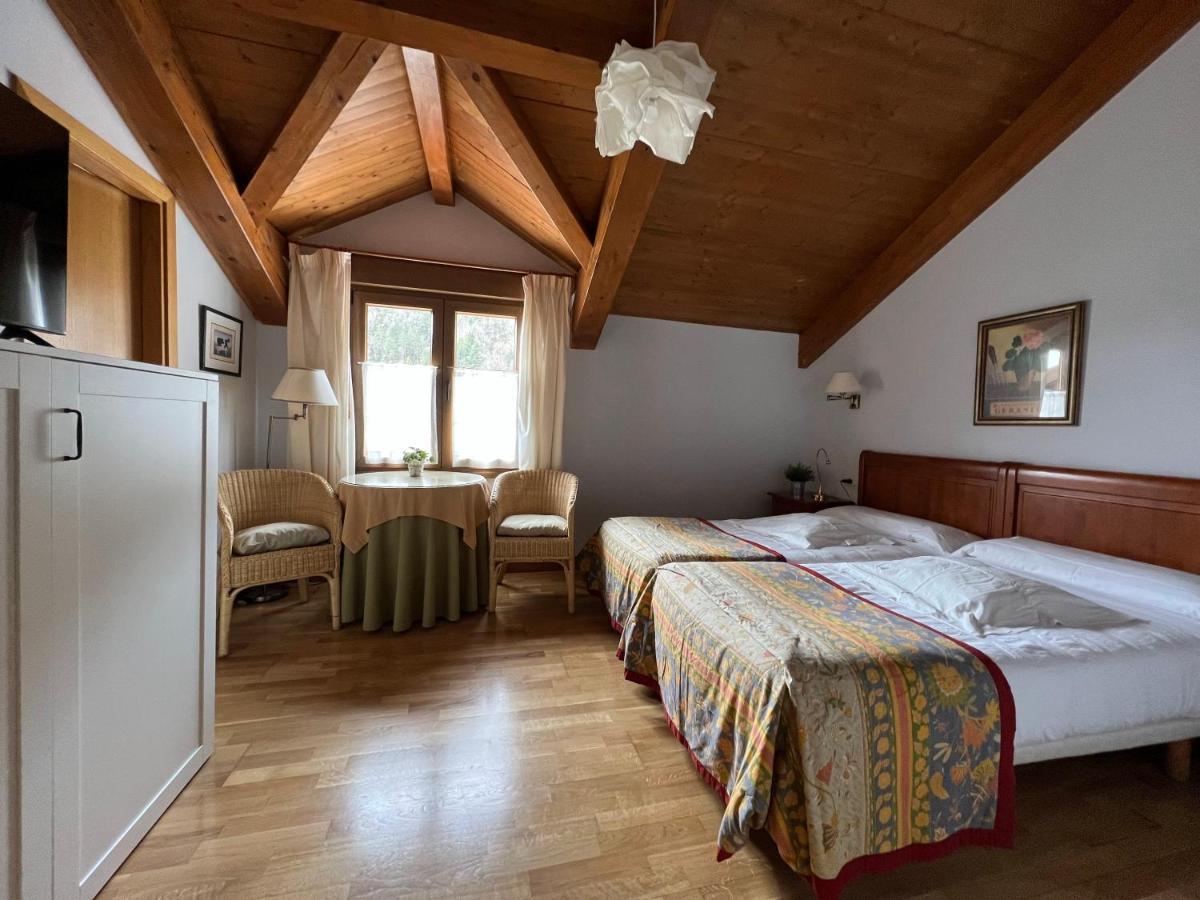 Oronz Hostal Rural Salazar المظهر الخارجي الصورة