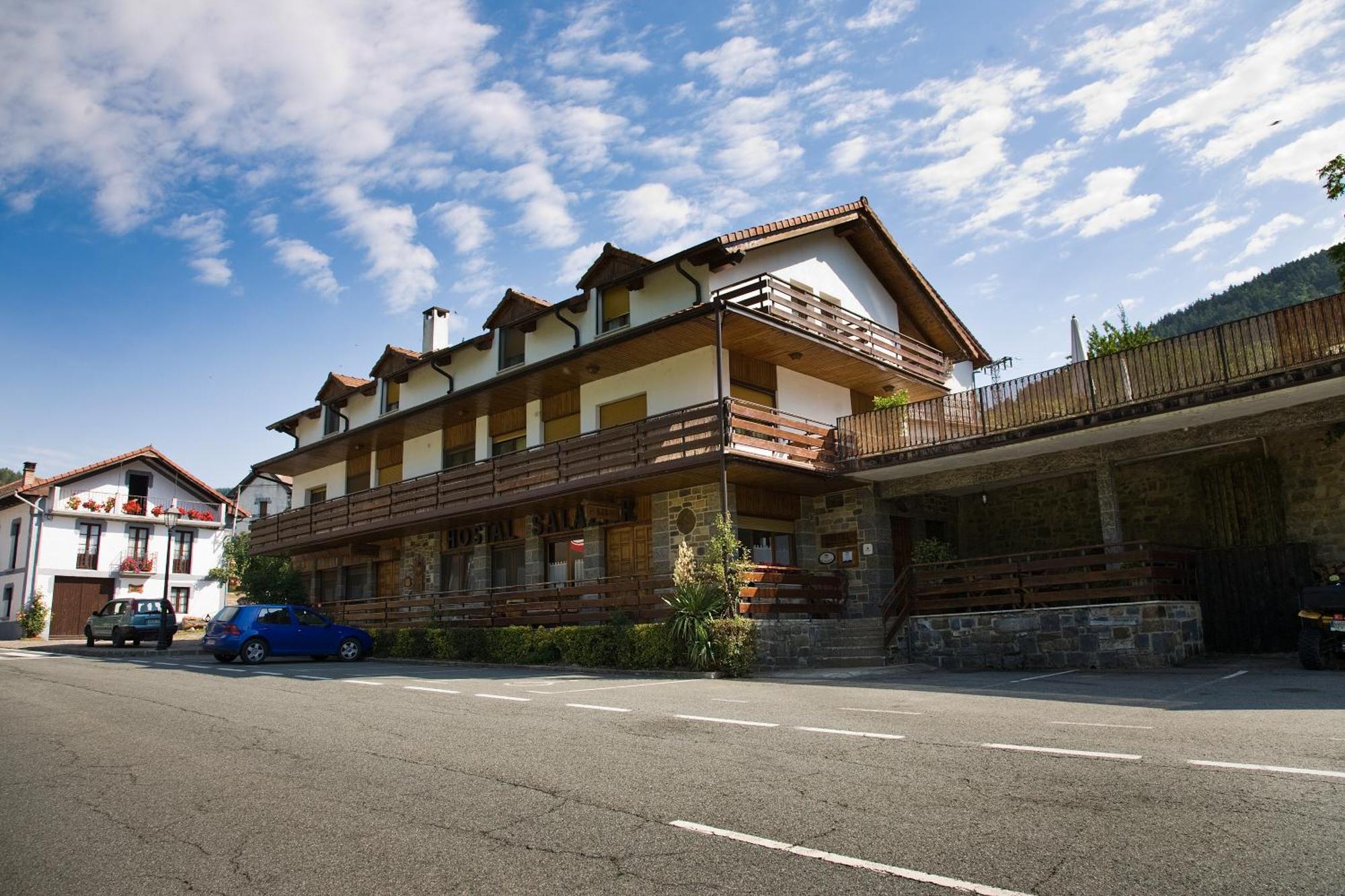 Oronz Hostal Rural Salazar المظهر الخارجي الصورة